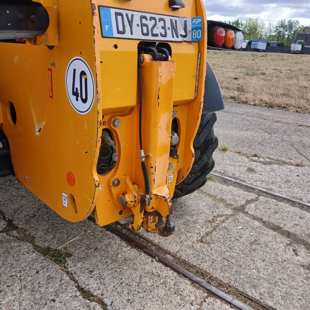 Telescopique JCB TELESCOPIC 531-70 AGRI PLUS - photo slide 9