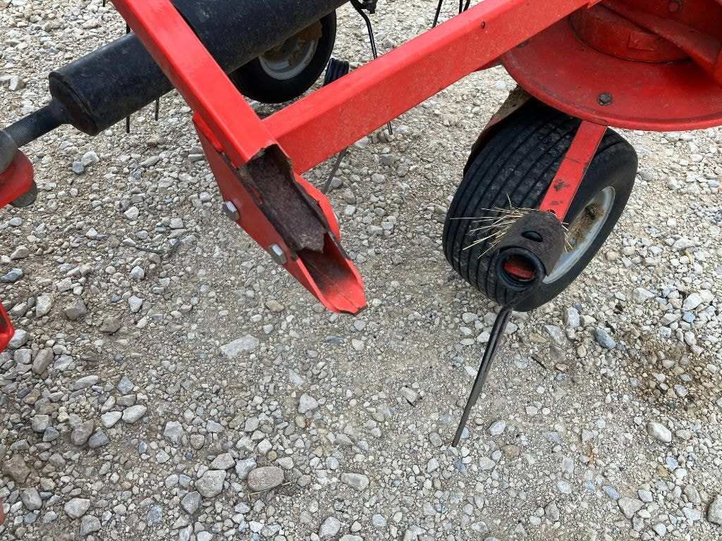 Faneuse KUHN 8702 - photo slide 18
