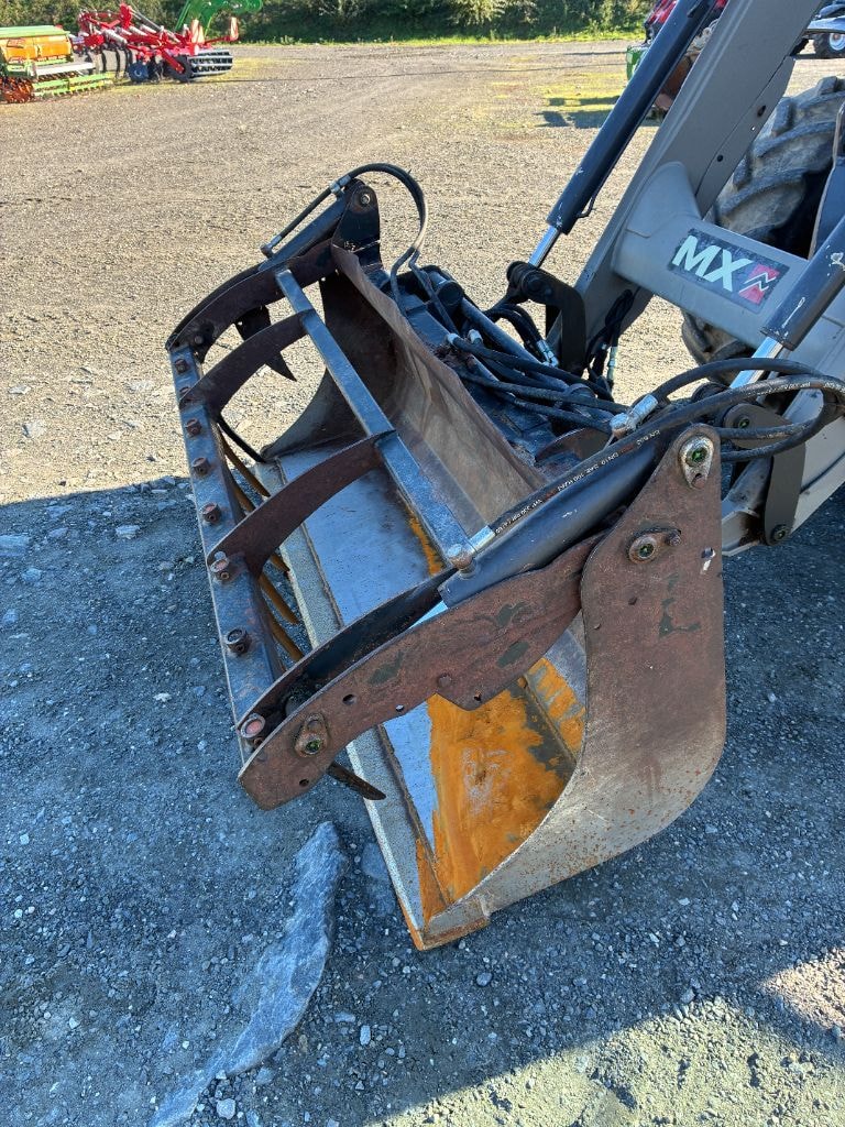 Tracteur chargeur VALTRA N 134 DIRECT - photo slide 16