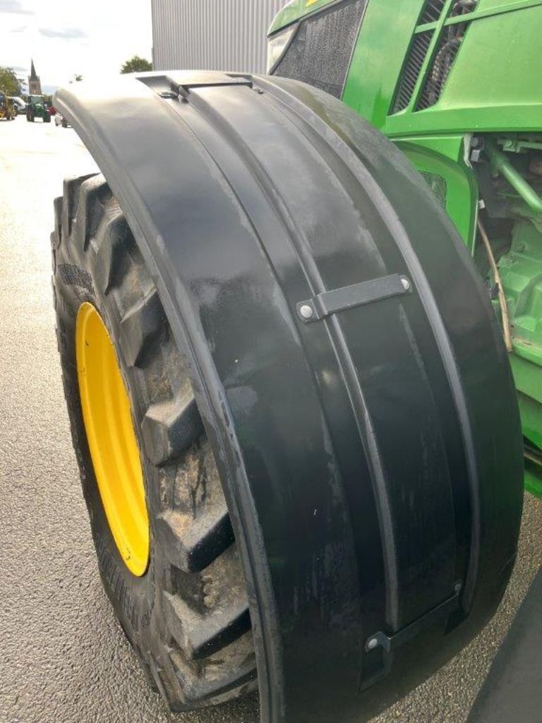 Tracteur JOHN DEERE 7250R - photo slide 25
