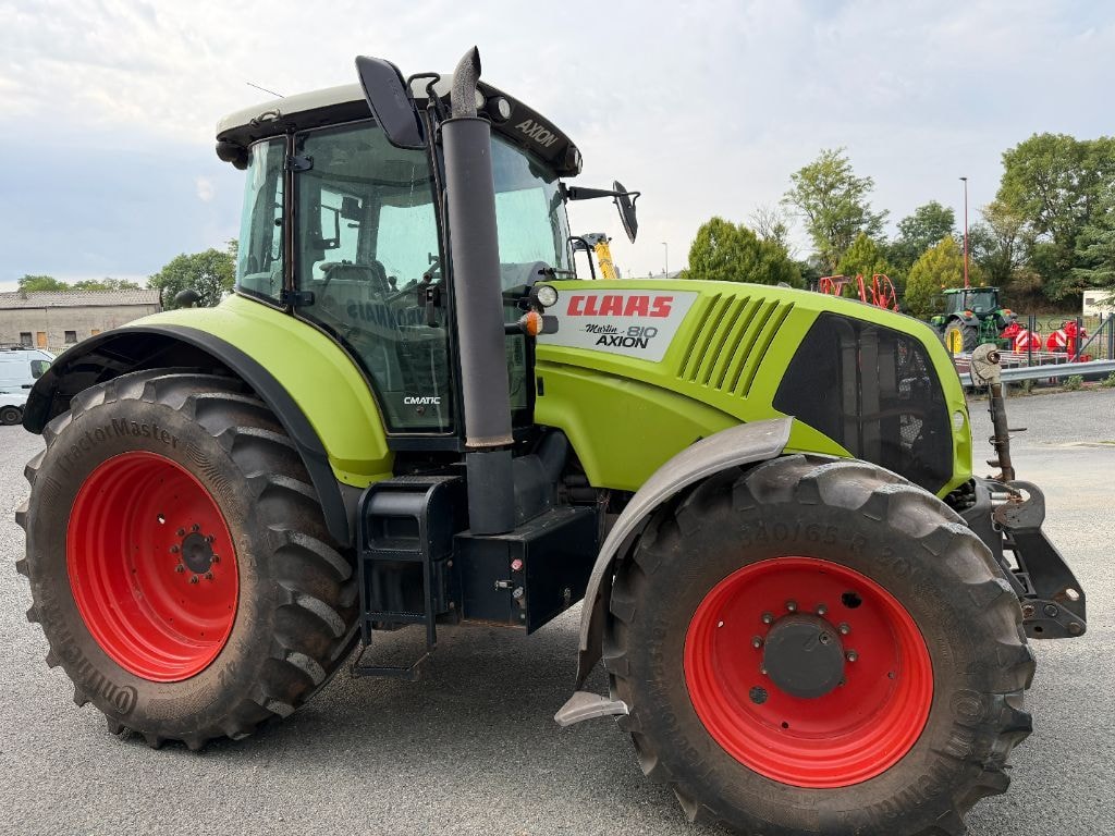 Tracteur CLAAS AXION 810 - photo slide 10