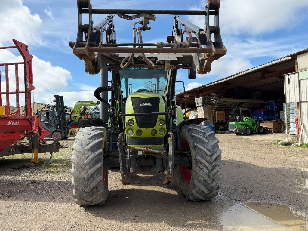 Tracteur chargeur CLAAS ARION 610 C - photo slide 4