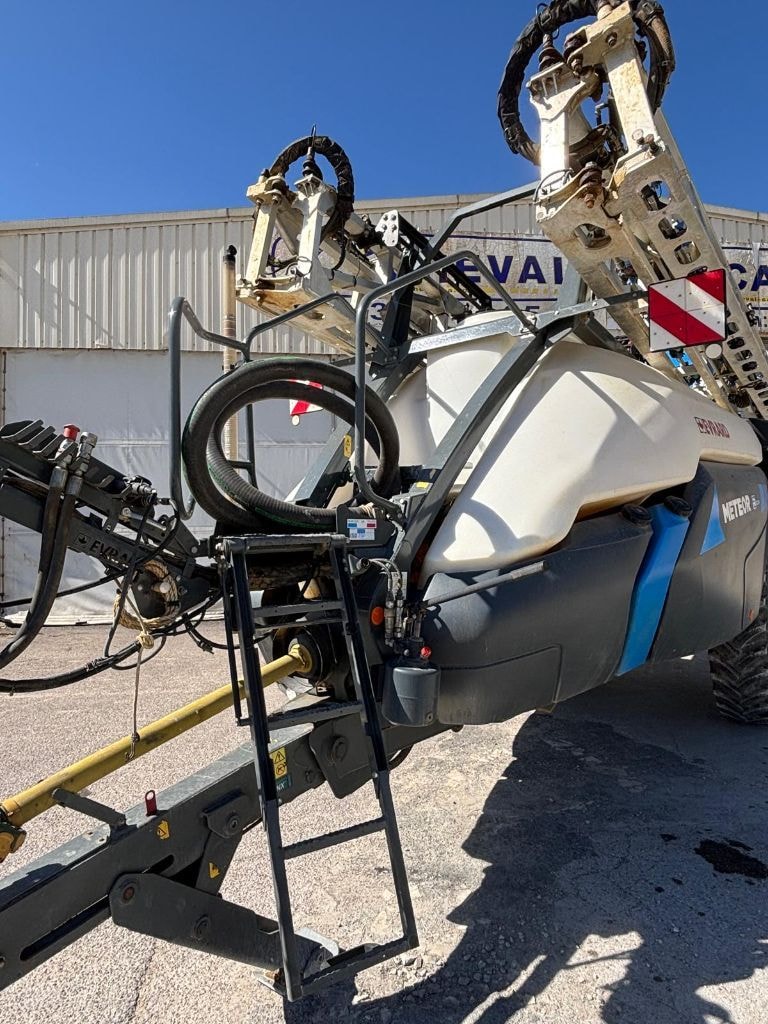Pulverisateur EVRARD METEOR R Activ 4200 - photo slide 11