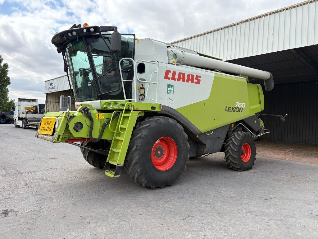 Moissonneuse CLAAS LEXION 760 - photo slide 45