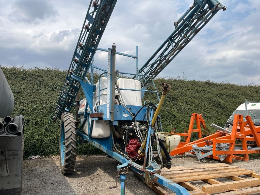 Pulverisateur EVRARD T2500 - photo slide 12