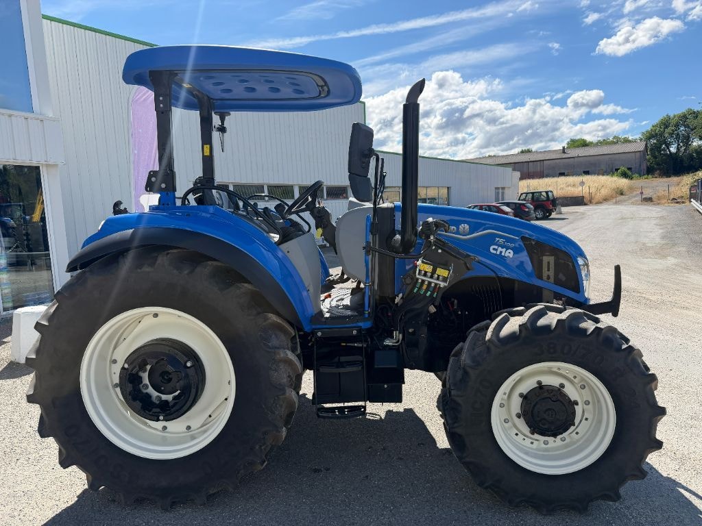 Tracteur NEW HOLLAND T5.100 - photo slide 6
