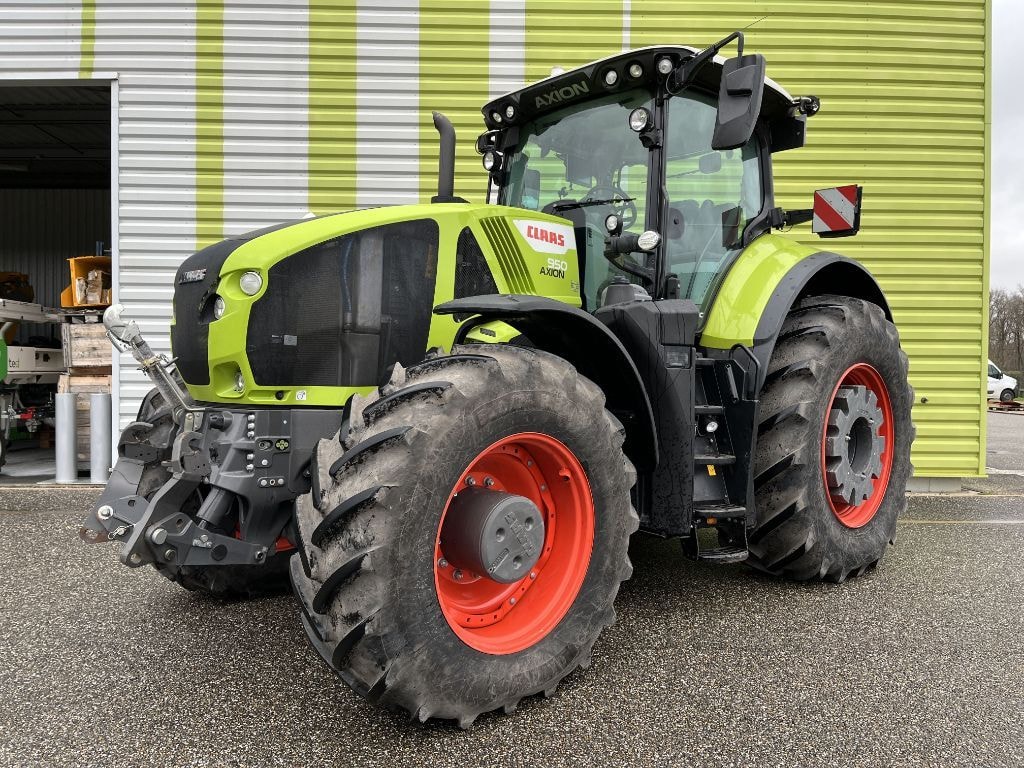 Tracteur CLAAS AXION 950 CEBIS - photo slide 1