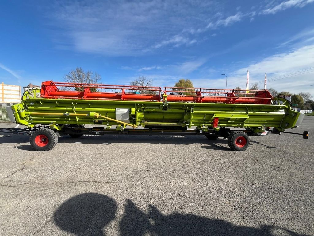 Moissonneuse CLAAS Lexion 8700 TT - photo slide 21