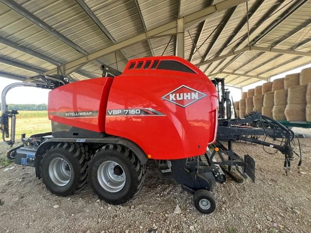 Presse enrubanneuse KUHN VBP 7160 Intelliwrap - photo slide 1