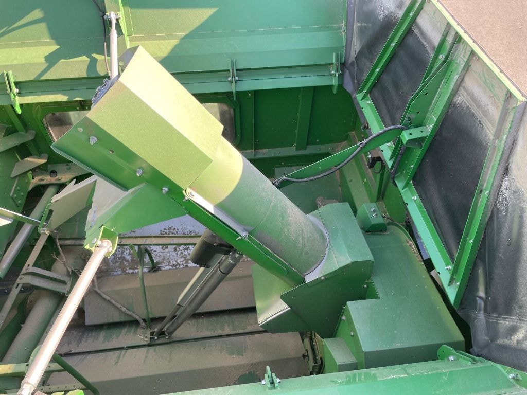 Moissonneuse JOHN DEERE T560i - photo slide 13