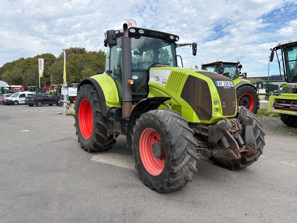 Tracteur CLAAS AXION 820 - photo slide 40