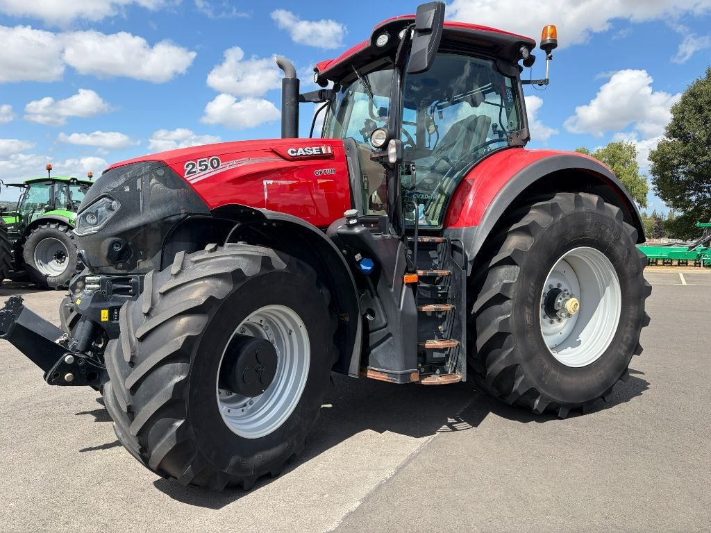 Tracteur CASE IH Optum 250 Cvx - photo slide 1