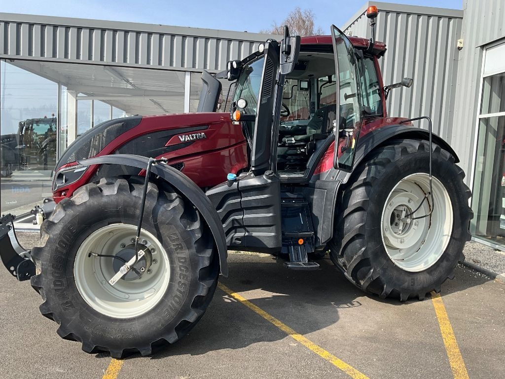 Tracteur VALTRA T 234 V SmartTouch - photo slide 8