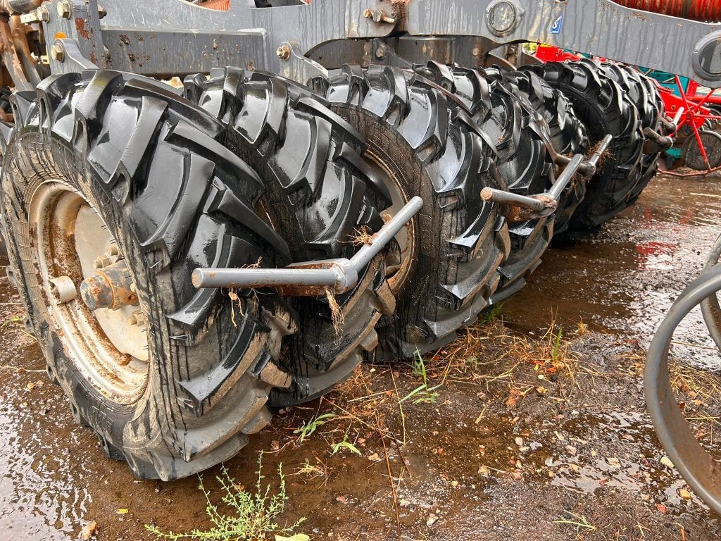 Semoir simplifié SKY Maxi drill 3m - photo slide 17