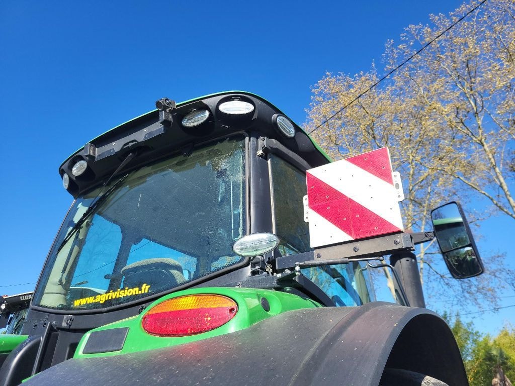 Tracteur JOHN DEERE 6250R - photo slide 28
