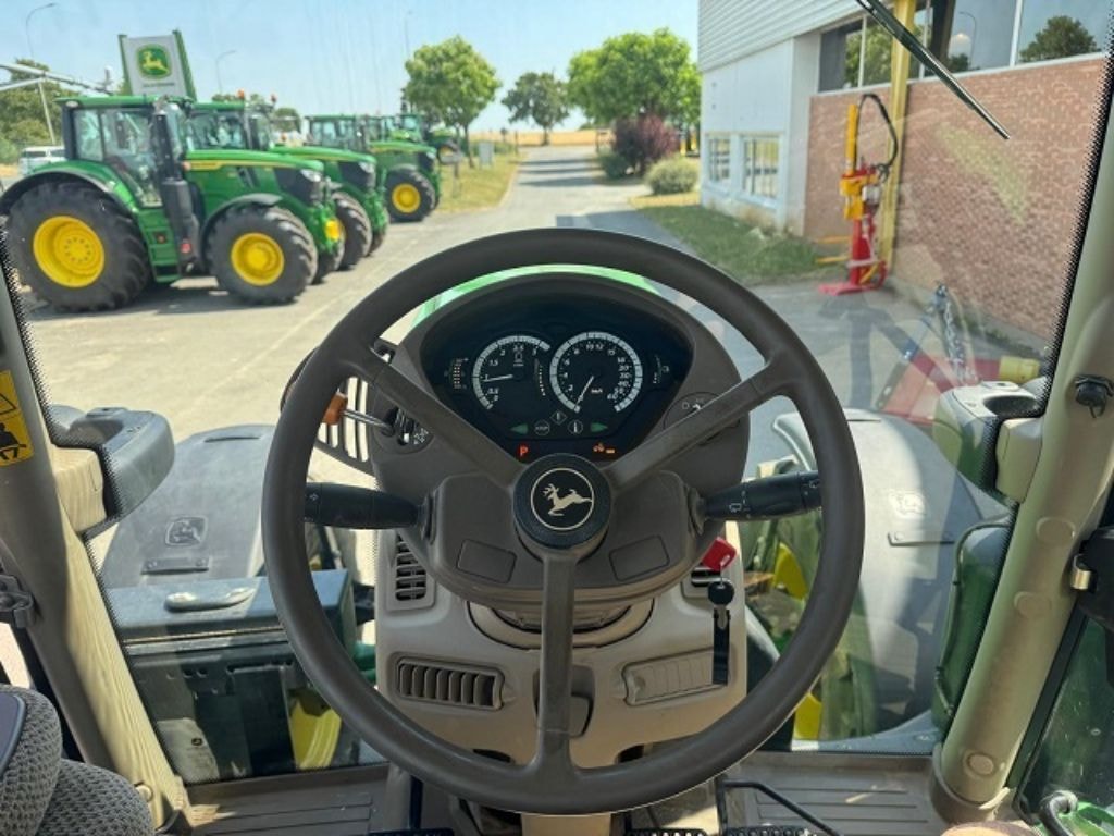Tracteur JOHN DEERE 6155R - photo slide 11