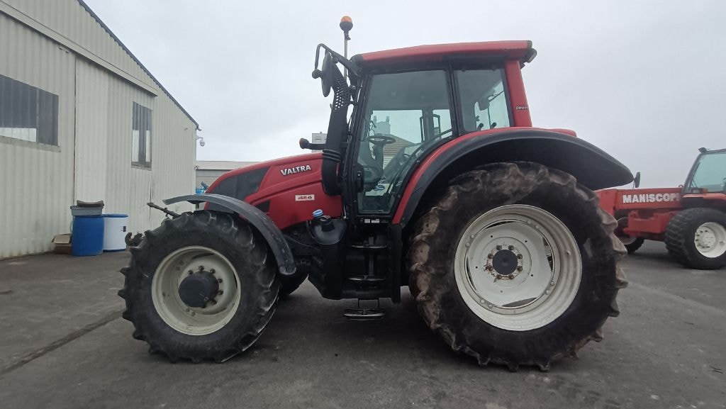 Tracteur VALTRA N163D - photo slide 2