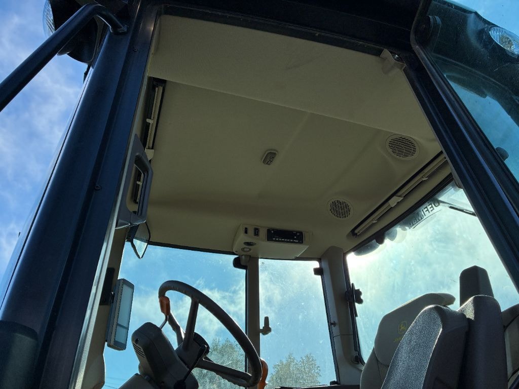 Tracteur JOHN DEERE 6155M - photo slide 10