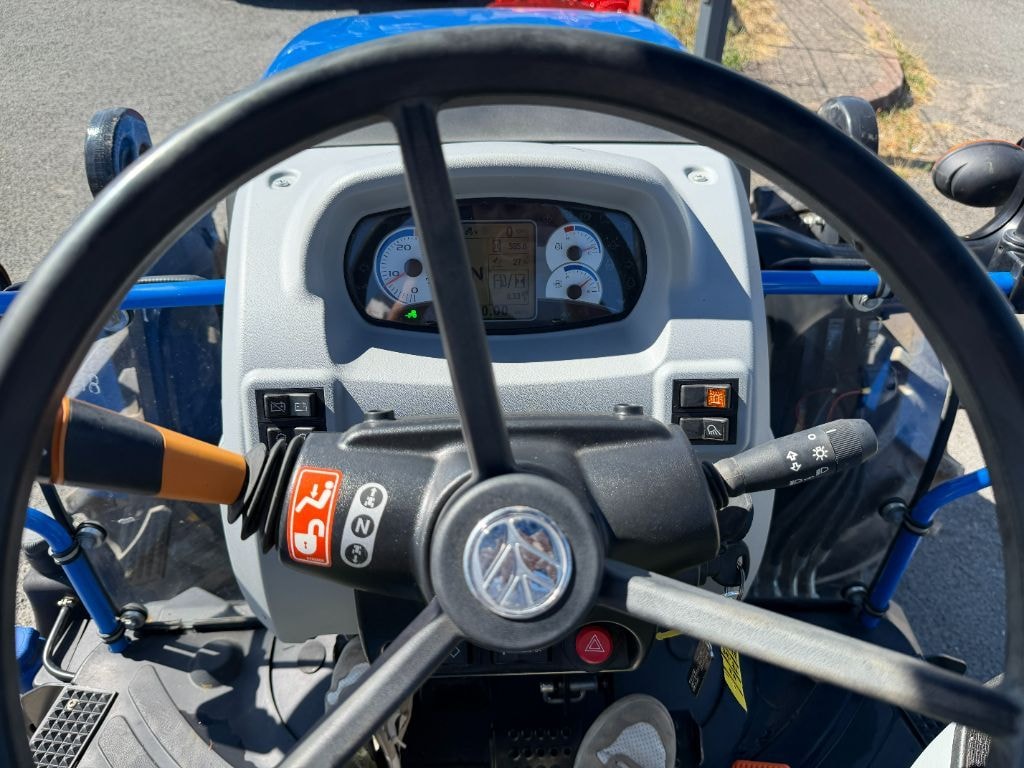 Tracteur NEW HOLLAND T5.100 - photo slide 14