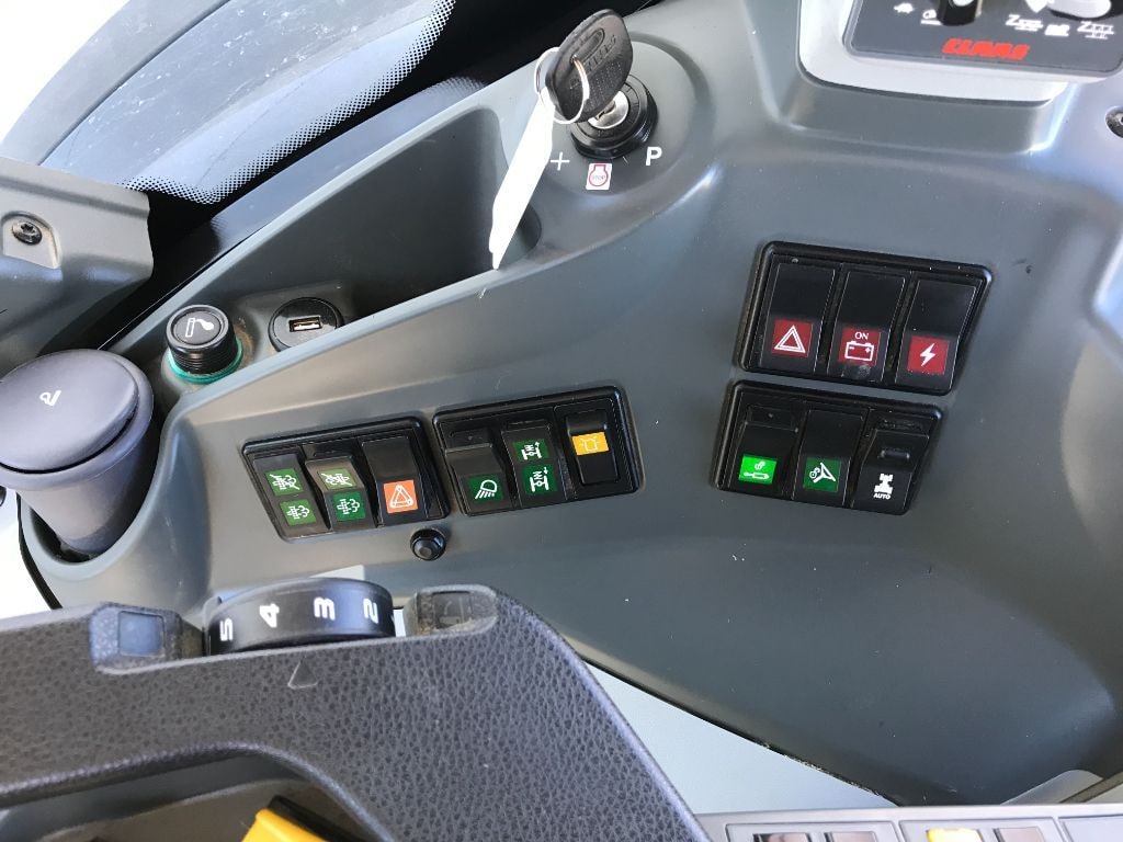 Tracteur CLAAS ARION 630 CEBIS - photo slide 16