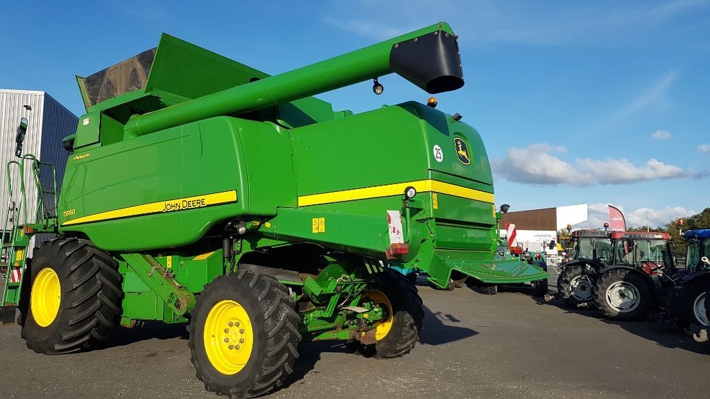 Moissonneuse JOHN DEERE T660 HM 4RM - photo slide 46