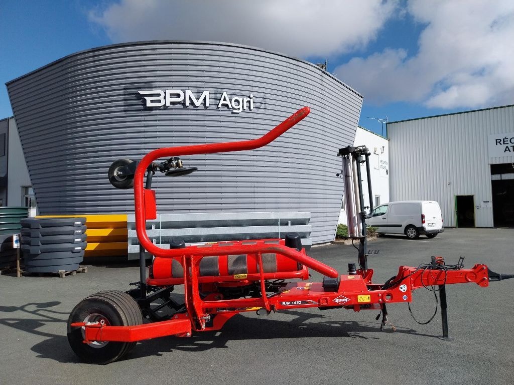 Enrubanneuse KUHN RW 1410 C - photo slide 2