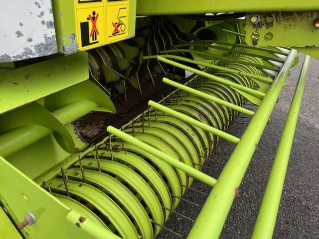 Presse balles rondes CLAAS ROLLANT 250 - photo slide 3
