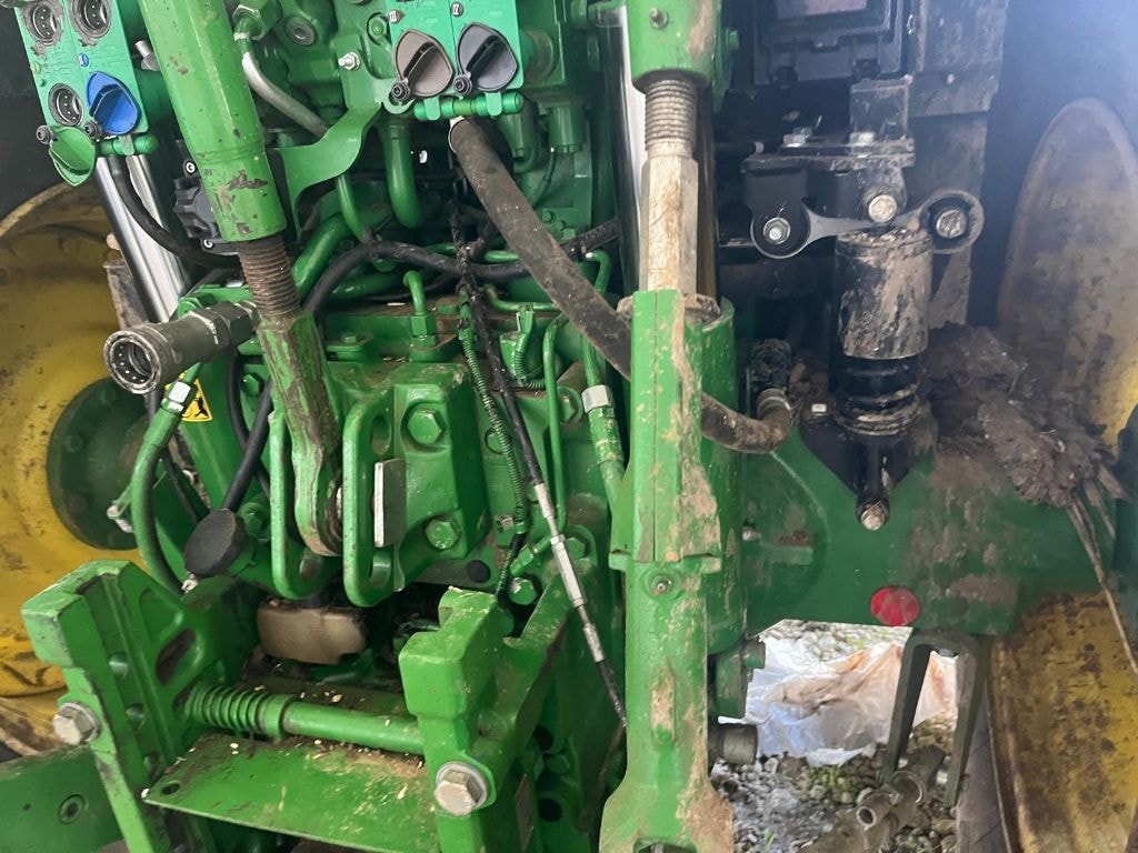 Tracteur JOHN DEERE 6195M - photo slide 9