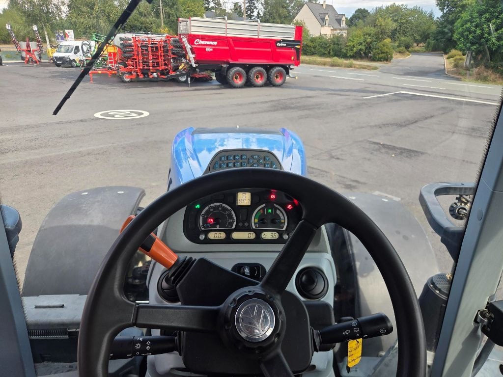 Tracteur NEW HOLLAND T7.195S - photo slide 26