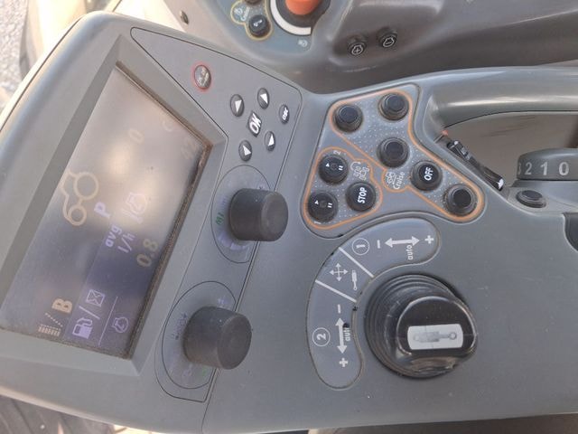 Tracteur VALTRA S274 - photo slide 21