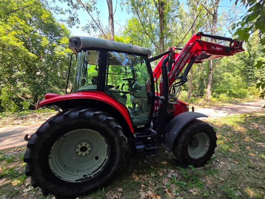 Tracteur chargeur MASSEY FERGUSON 5608 DYNA-4 ESSENTIAL - photo slide 8