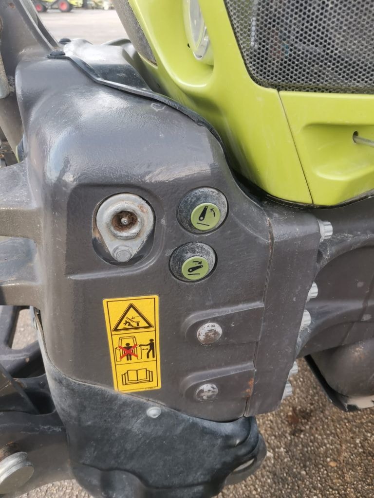 Tracteur CLAAS ARION 650 - photo slide 15
