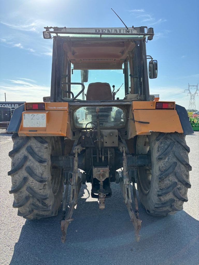 Tracteur RENAULT 103-14 - photo slide 5