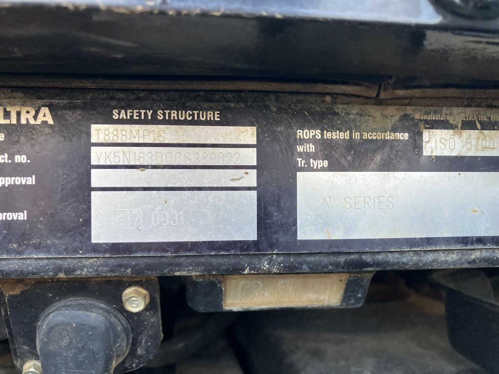Tracteur VALTRA N 163 DIRECT - photo slide 20
