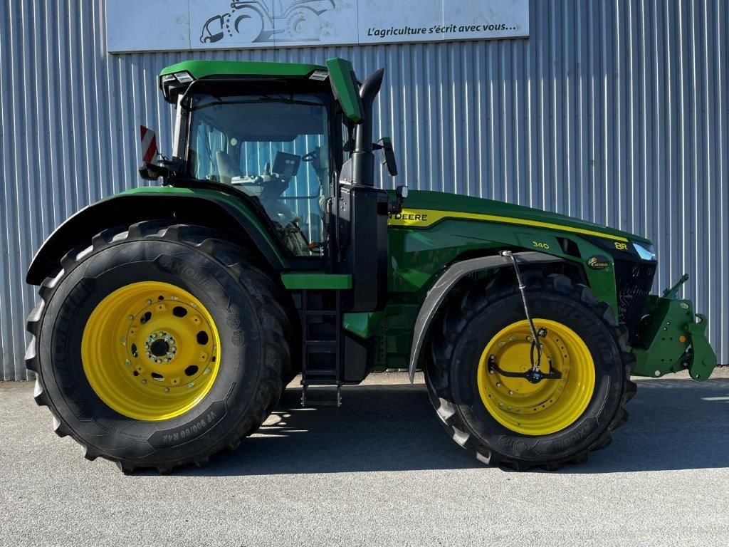 Tracteur JOHN DEERE 8R340 - photo slide 18