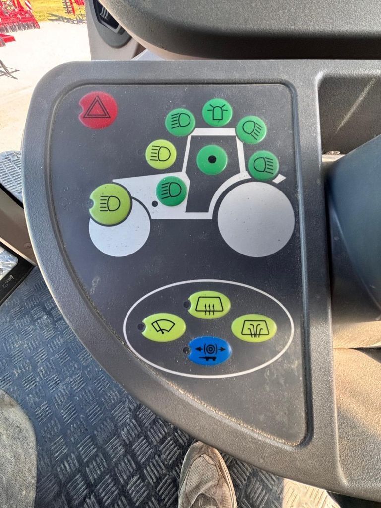 Tracteur FENDT 826 S4 PROFI + - photo slide 25