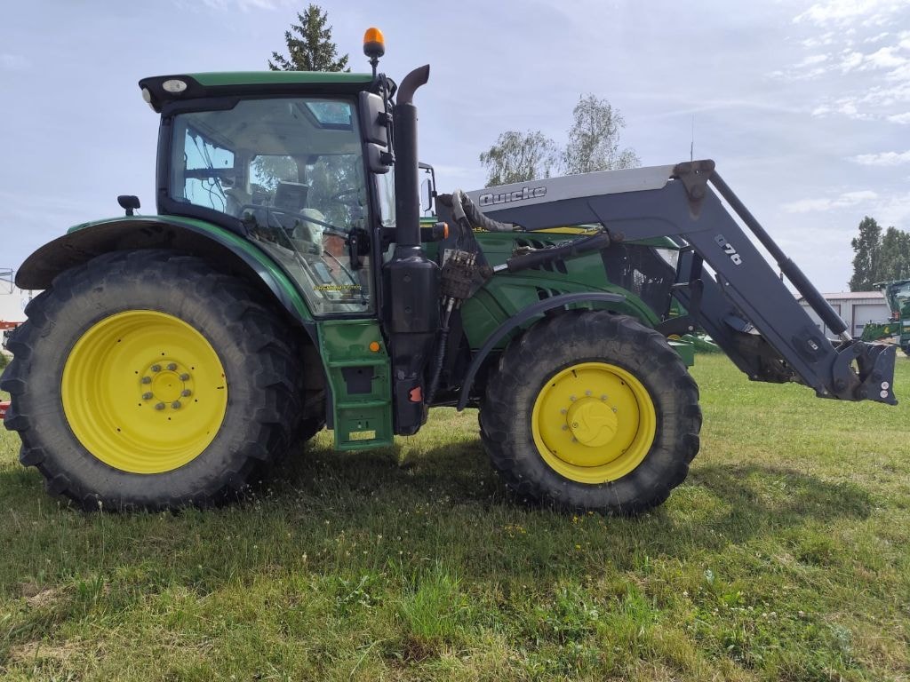 Tracteur JOHN DEERE 6135R - photo slide 3