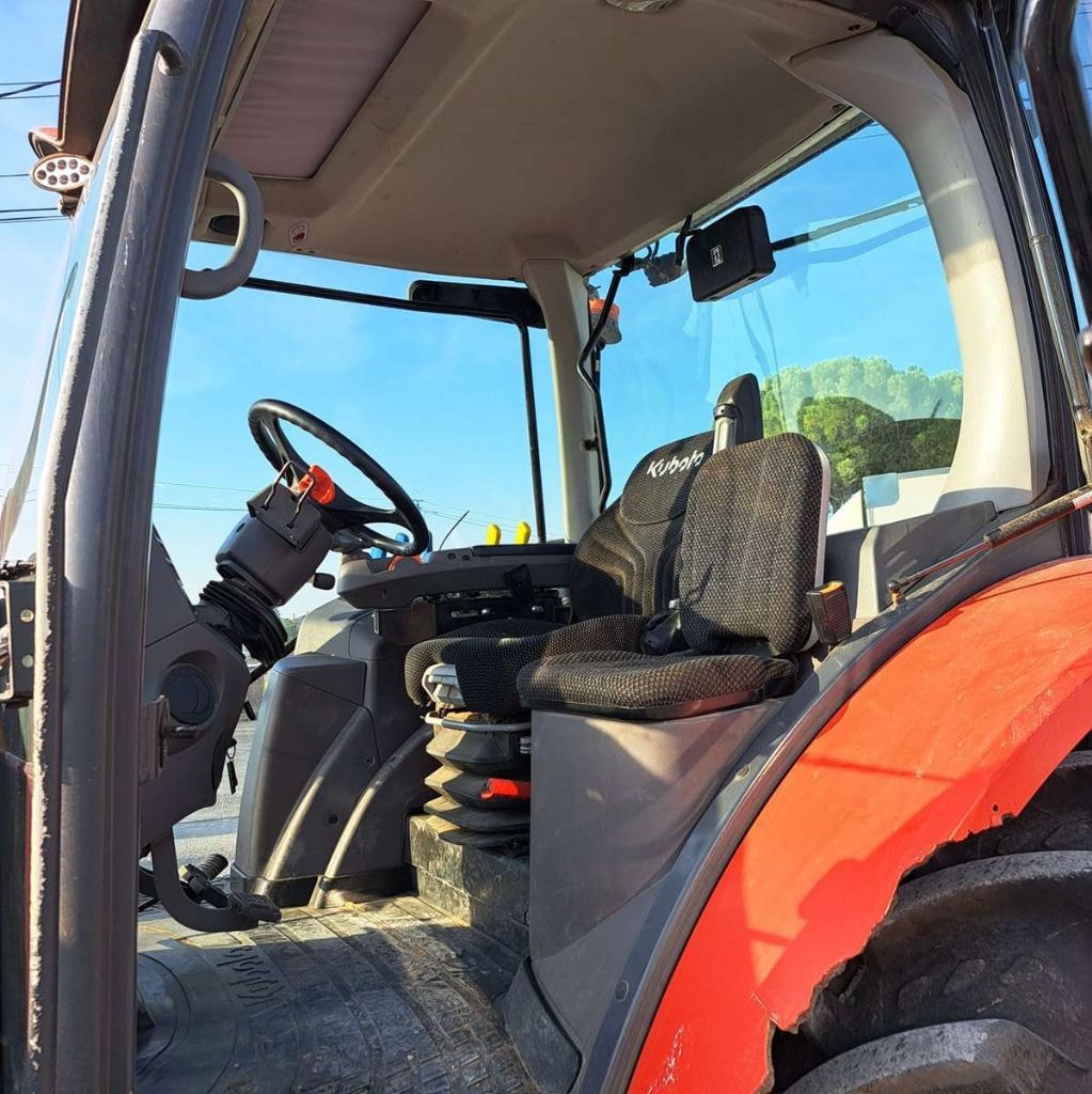 Tracteur KUBOTA M6-142 - photo slide 8