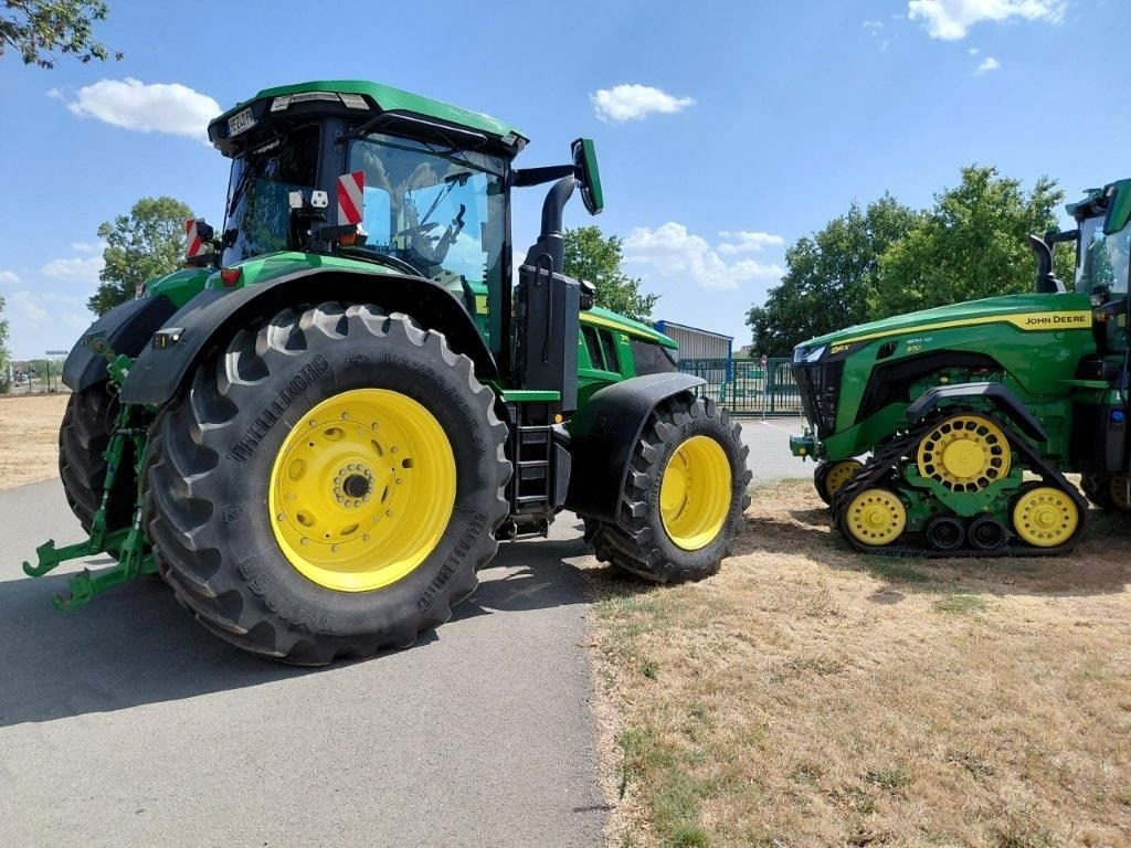 Tracteur JOHN DEERE 7R330 - photo slide 9