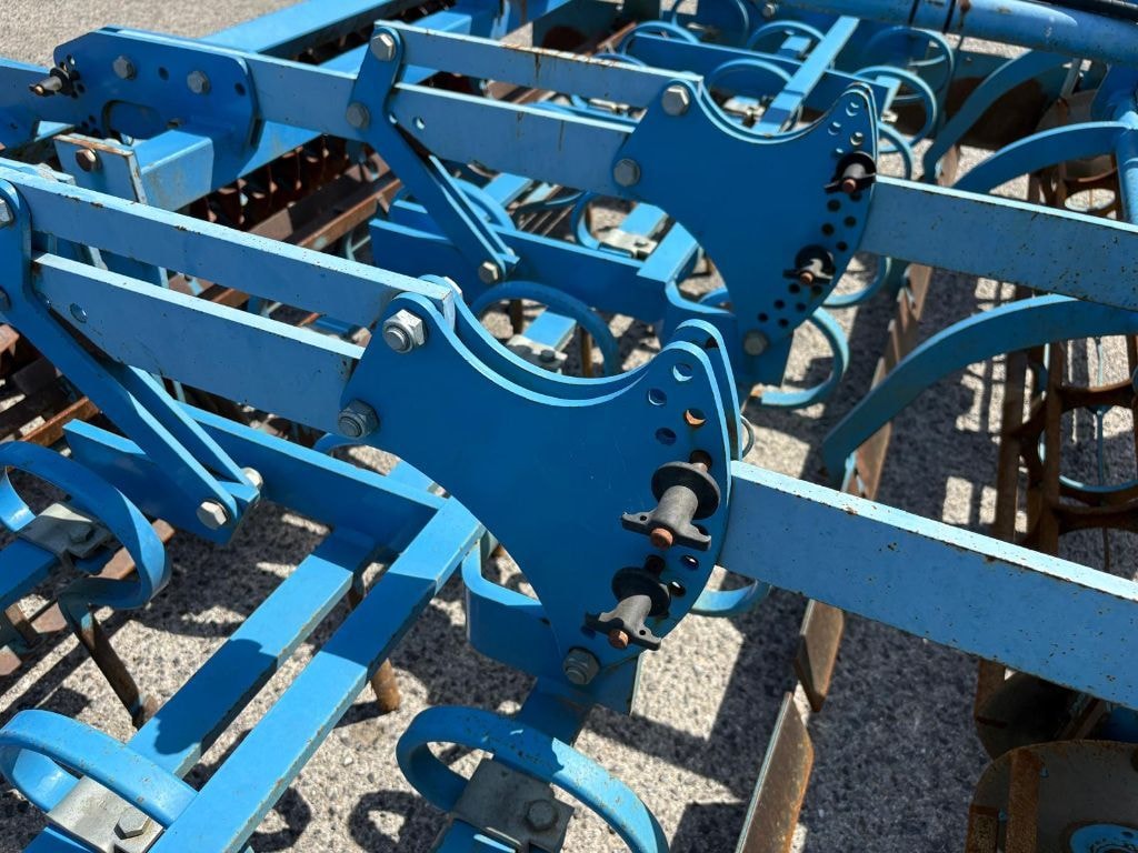 Vibroculteur LEMKEN KOMPAKTOR - photo slide 14