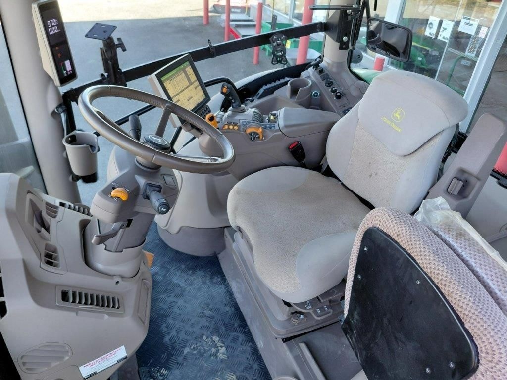 Tracteur JOHN DEERE 6R165 - photo slide 4