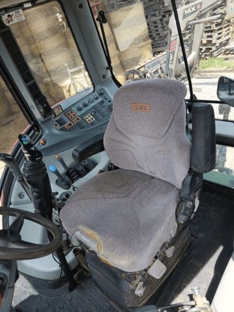 Tracteur chargeur VALTRA N113H3 - photo slide 13