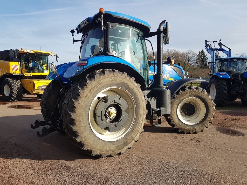 Tracteur NEW HOLLAND T7.270 AC - photo slide 6