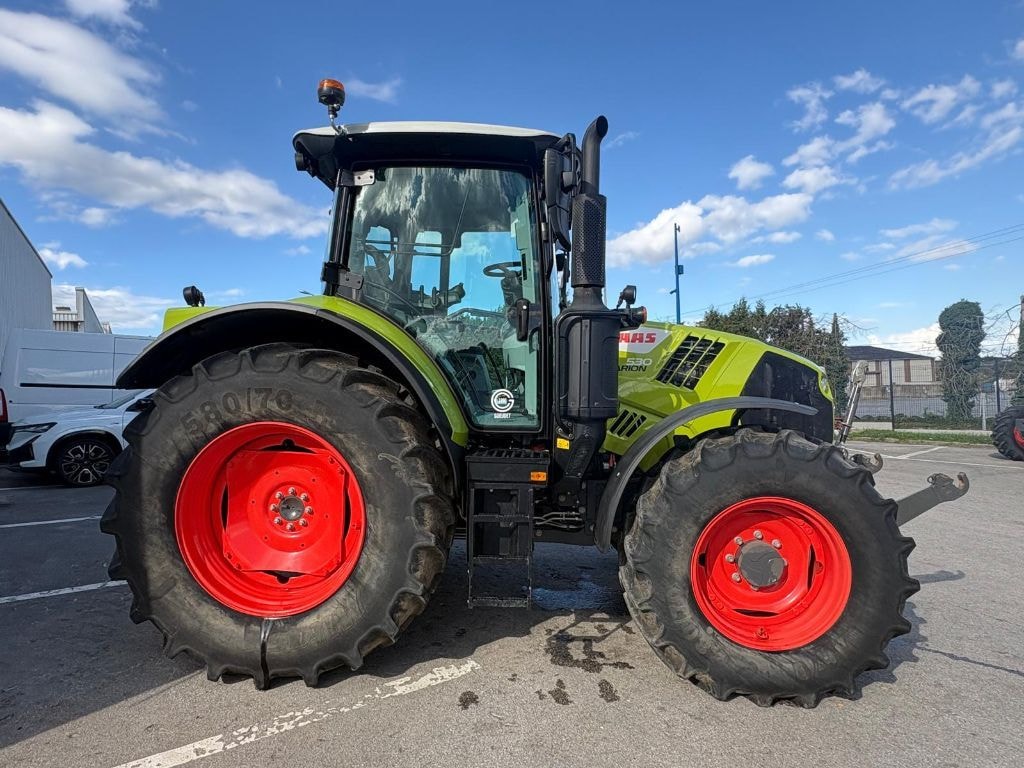 Tracteur CLAAS ARION 530 - photo slide 8