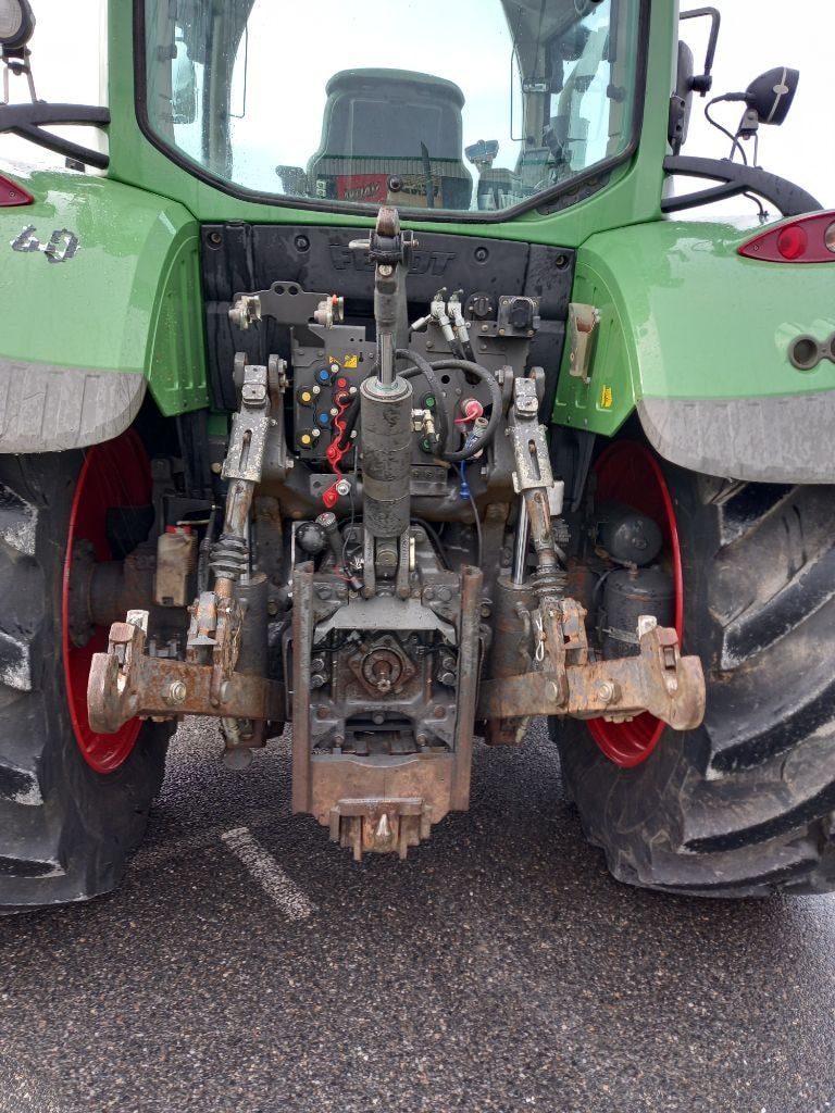 Tracteur FENDT 716 VARIO PROFI SCR  - photo slide 10