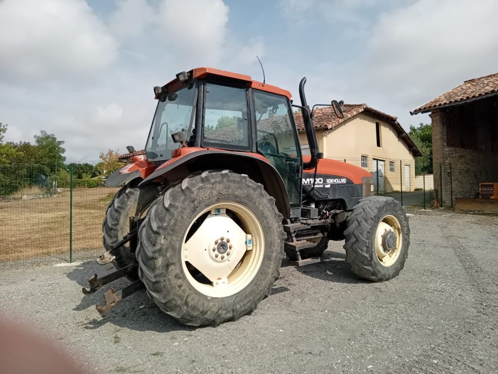 Tracteur NEW HOLLAND M100 - photo slide 4