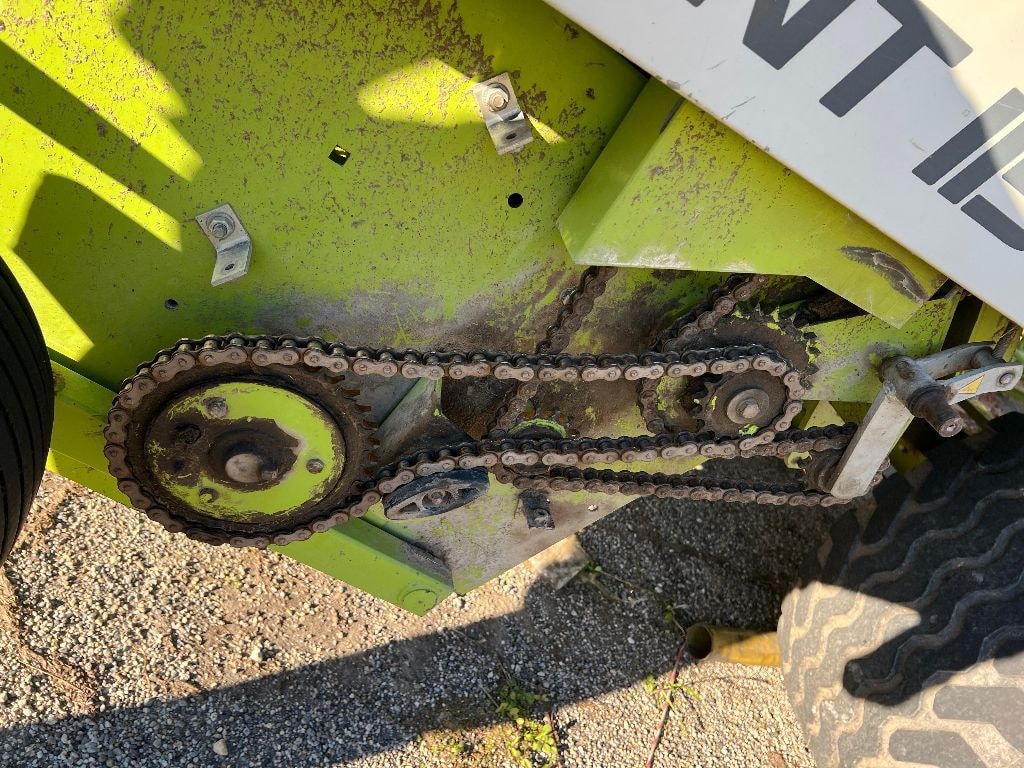 Presse haute densite CLAAS quadrant 1150 - photo slide 5