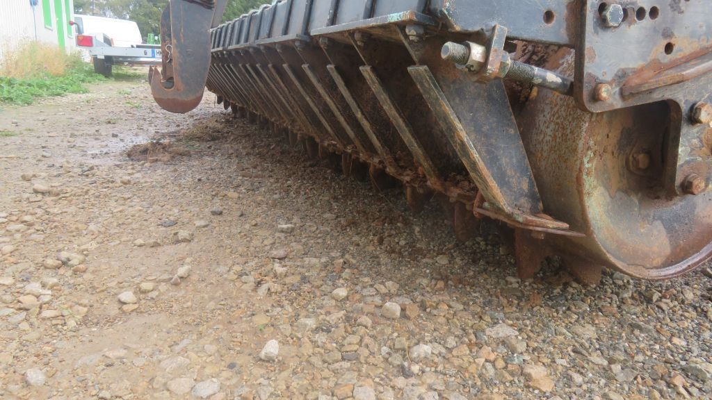 Herse rotative MASCHIO DC3000 - photo slide 11