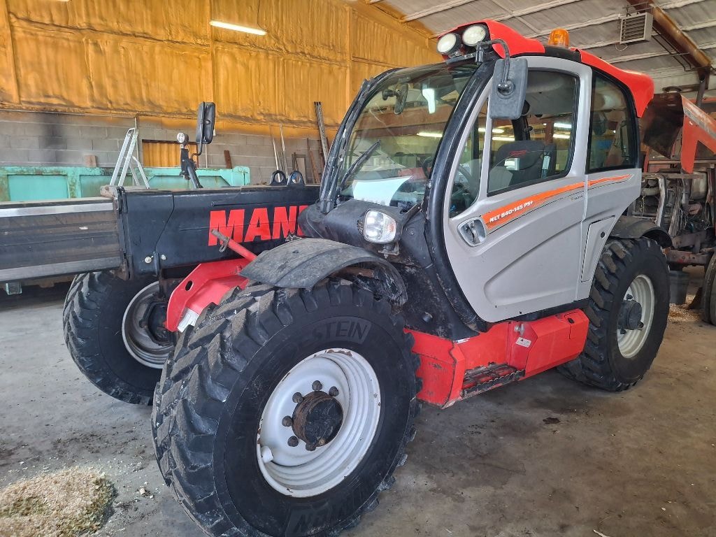 Telescopique MANITOU MLT 840-145 PS - photo slide 1