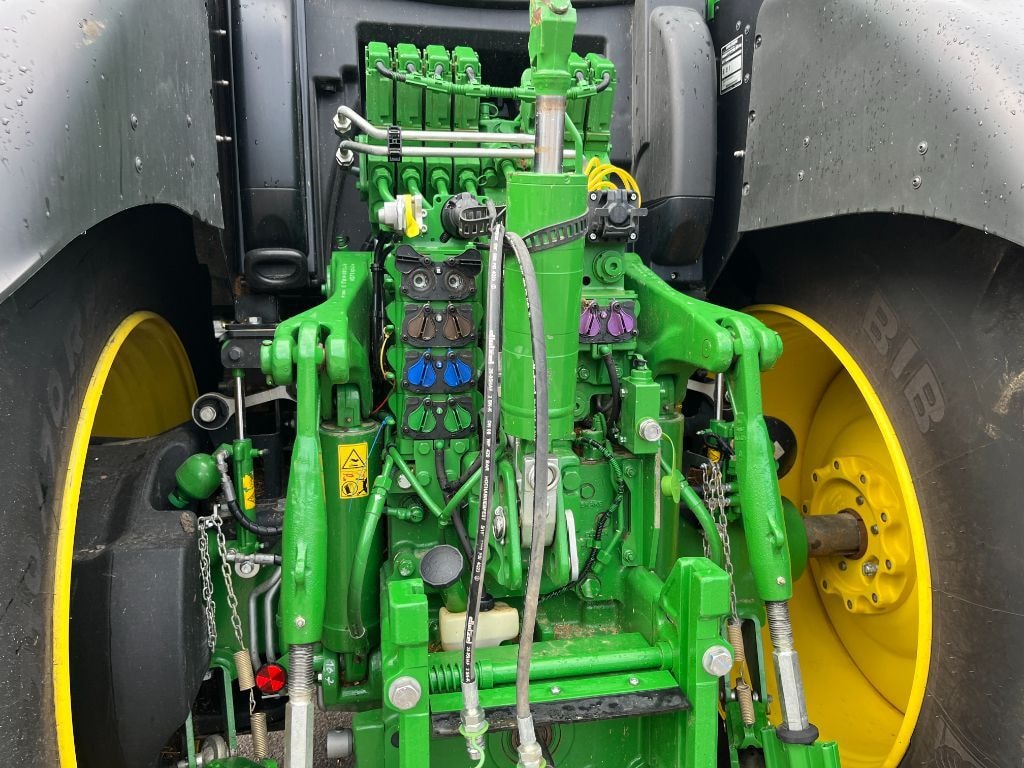 Tracteur JOHN DEERE 6R 215 - photo slide 30